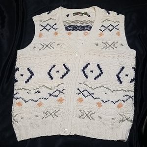 Winter *SALE* EUC Outback Red Sweater Vest